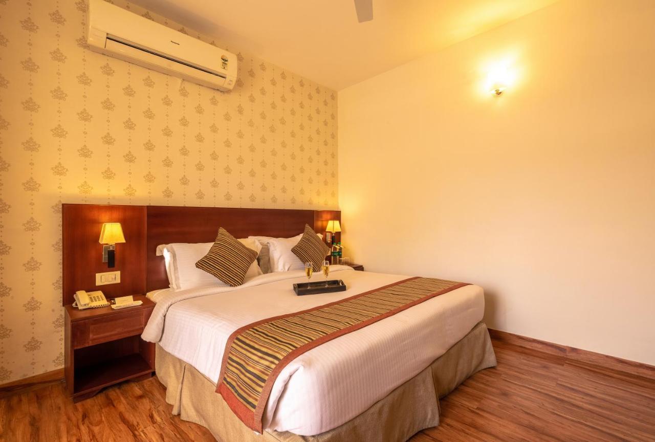 Rosewood Apartment Hotel - Haridwār Buitenkant foto